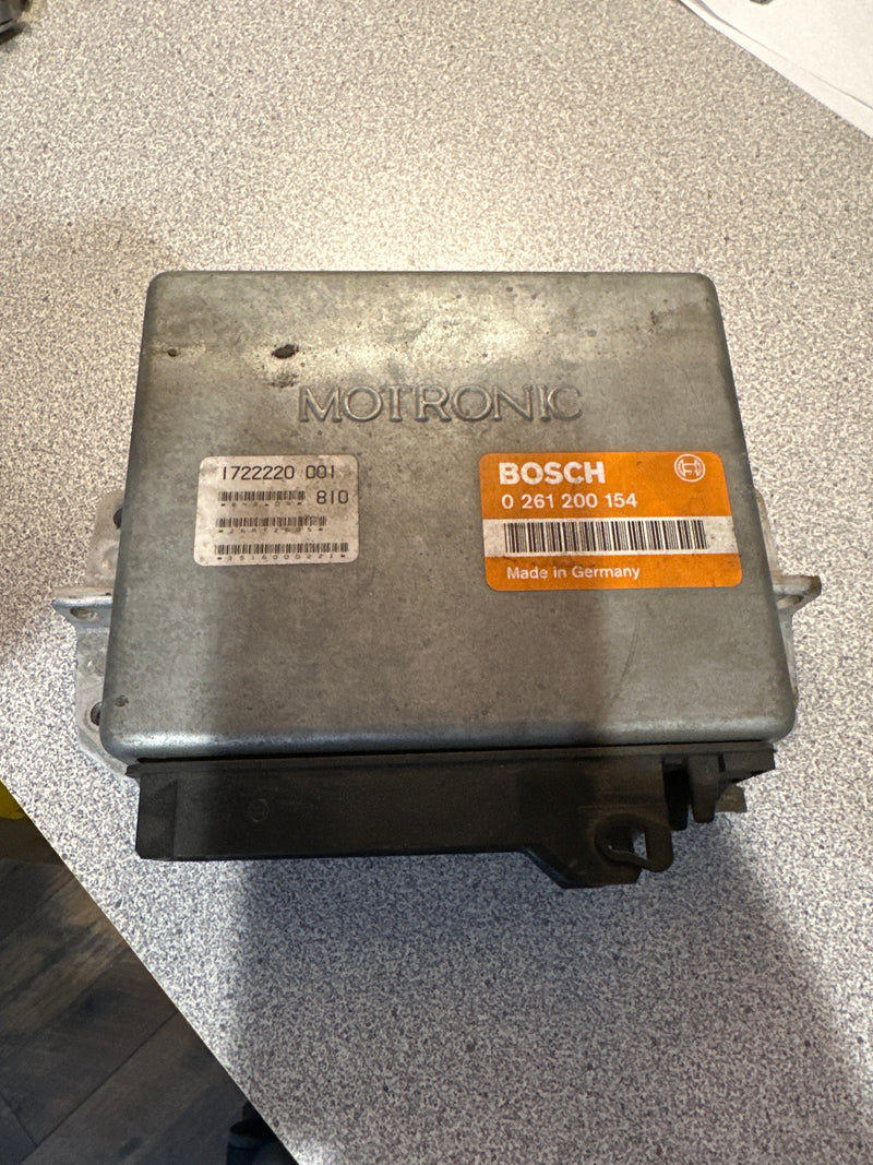 BMW E28 E30 Super ETA Engine Control Unit DME 0 261 200 154