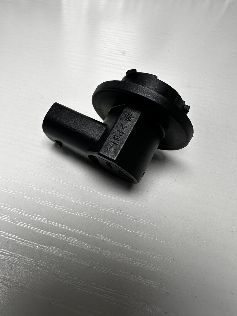 BMW Bulb Socket 63 13 8 380 211