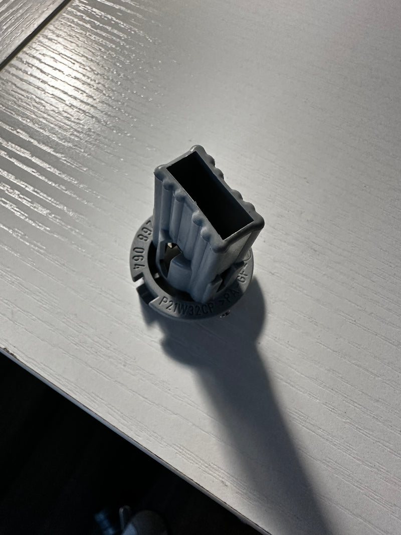 BMW Tail Light Socket 63 21 8 381 244