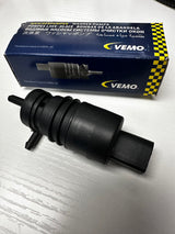 BMW Washer Pump 67 12 8 377 612