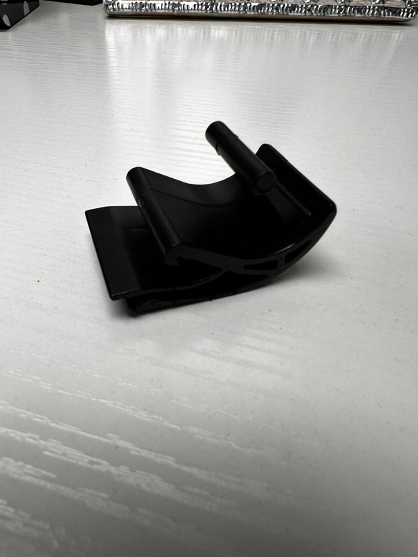 BMW Radiator Mount Bracket 17 11 1 712 660