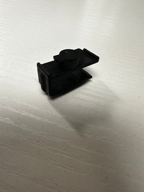 BMW Cable Retainer/Bracket 11 14 1 716 134