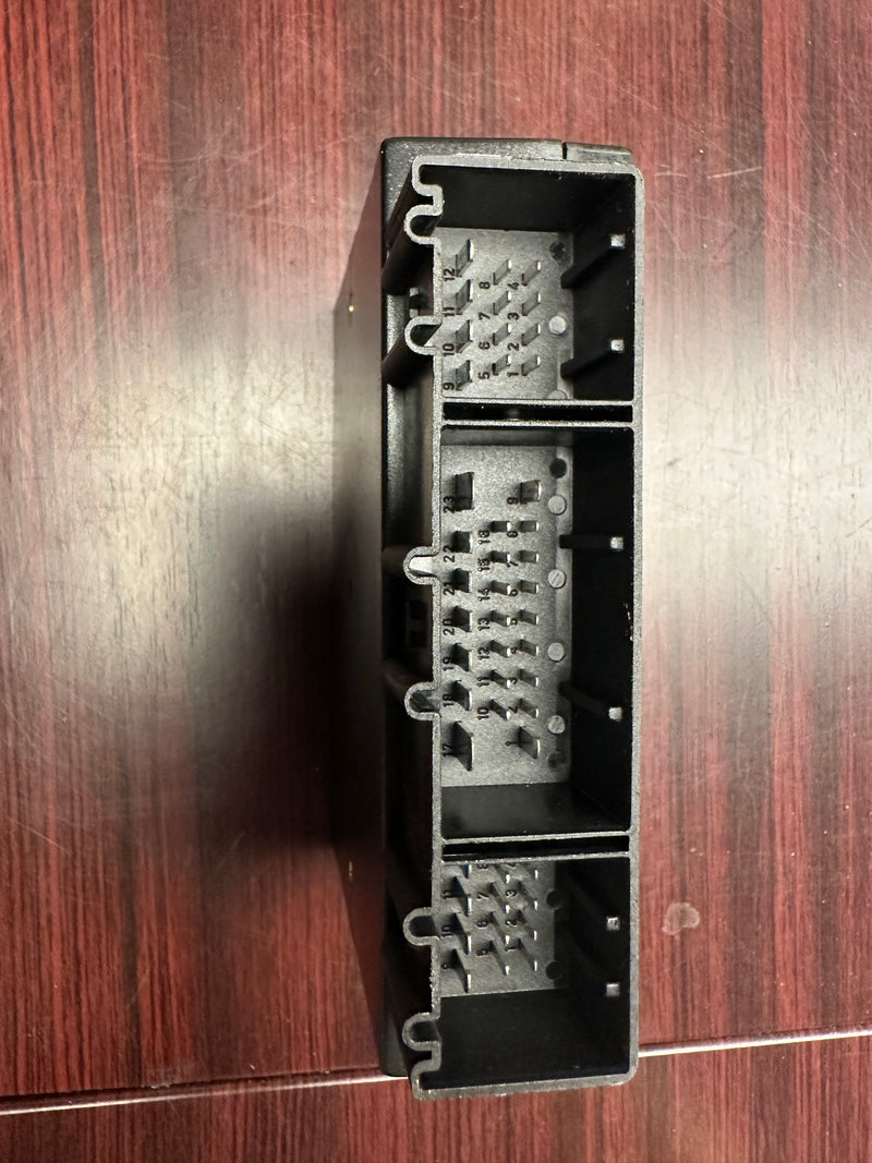 Genuine Porsche Convenience Module 955 618 029 04