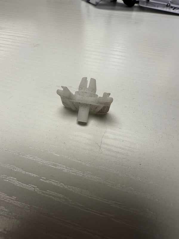 Side Molding Clip - BMW (51-13-1-876-128) 1984-1992